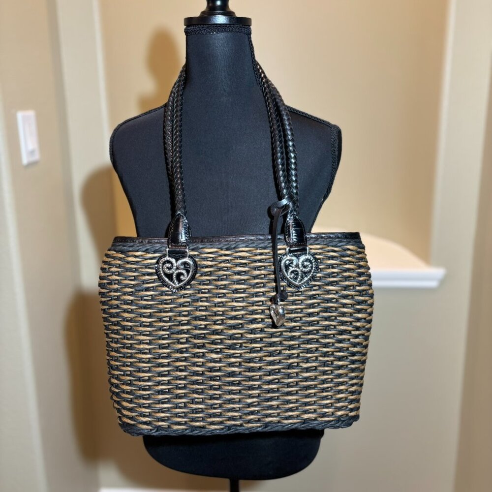 👜Brighton Woven Shoulder Bag Braided Leather Handles Black Tan Bucket